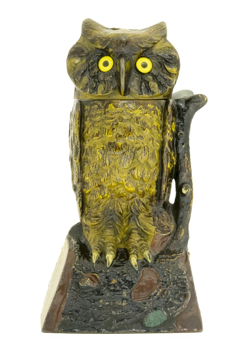 Owl Turns Head (1 of 1)