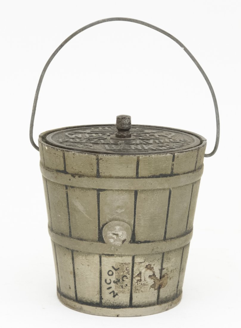 White City Puzzle Safe #326 Iron Bank (1 of 2)