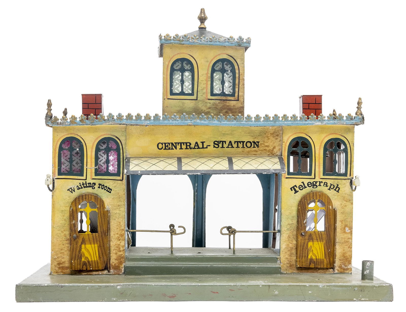 Gebruder Marklin Central Station: German, 1902, 14" W x 7.75" D x 12" T Made for the American market. This station is in superior condition.