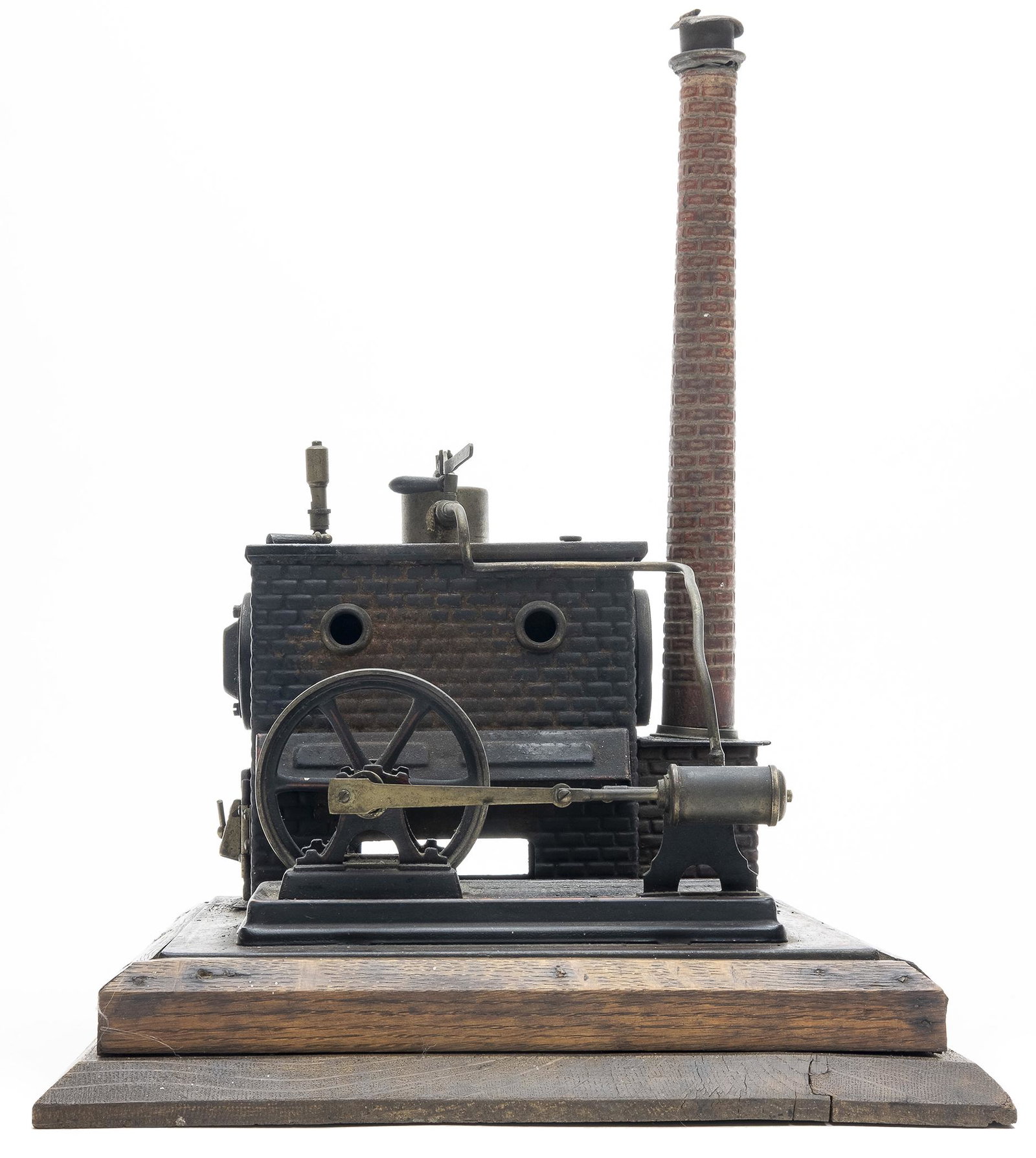 Doll & Cie Steam Plant: German, 1905, 12.5" x 11.25" x 15" T
