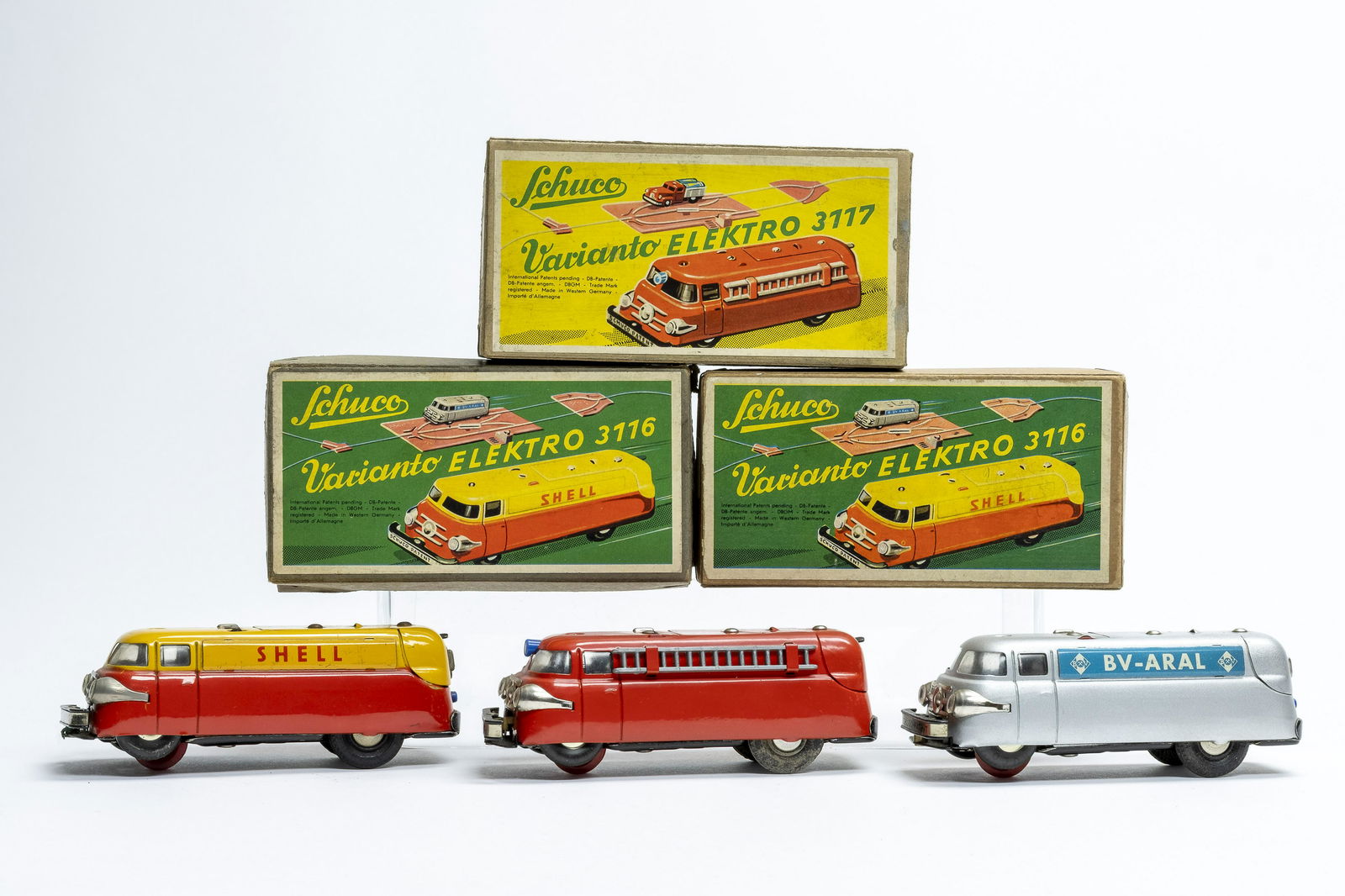 Schuco & Co. Electro 3116 & 3117 Trucks (1 of 1)