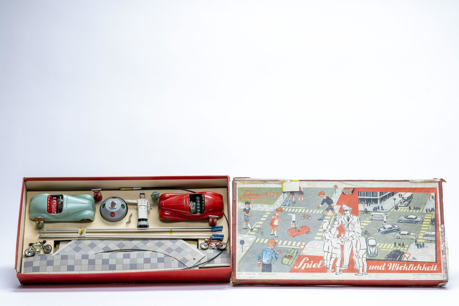 Schuco & Co. #4525 Motorset with Sidewalk with Box (1 of 1)