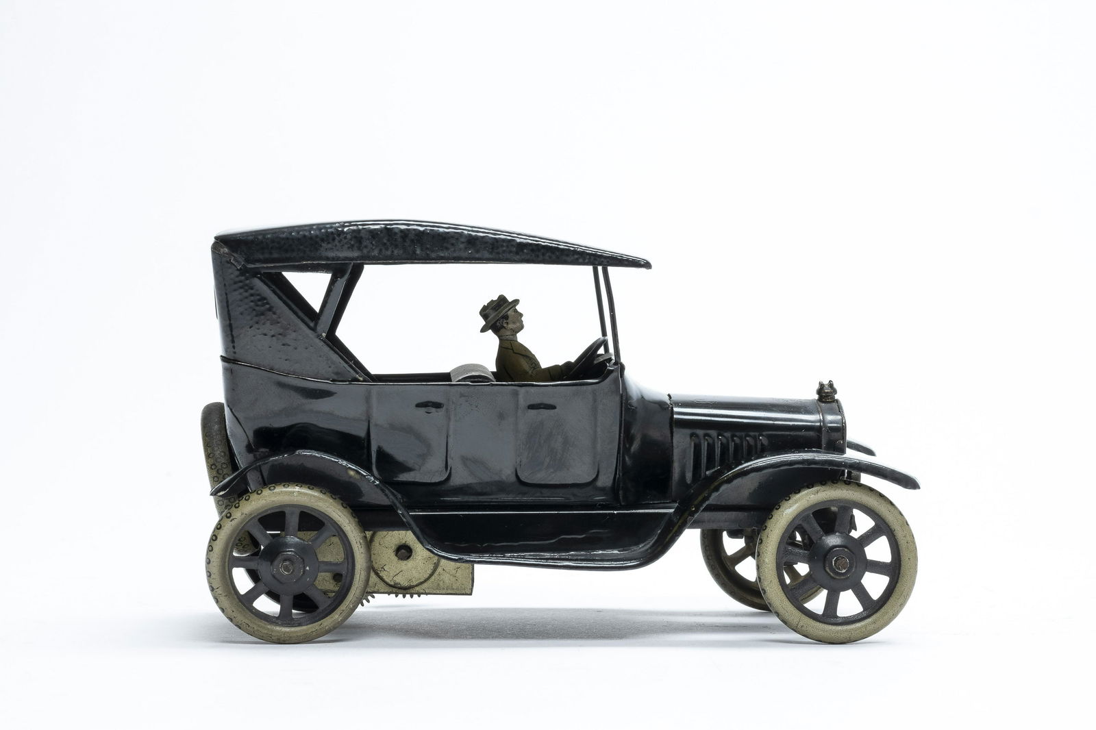 Bing Ford Touring Car (1 of 6)