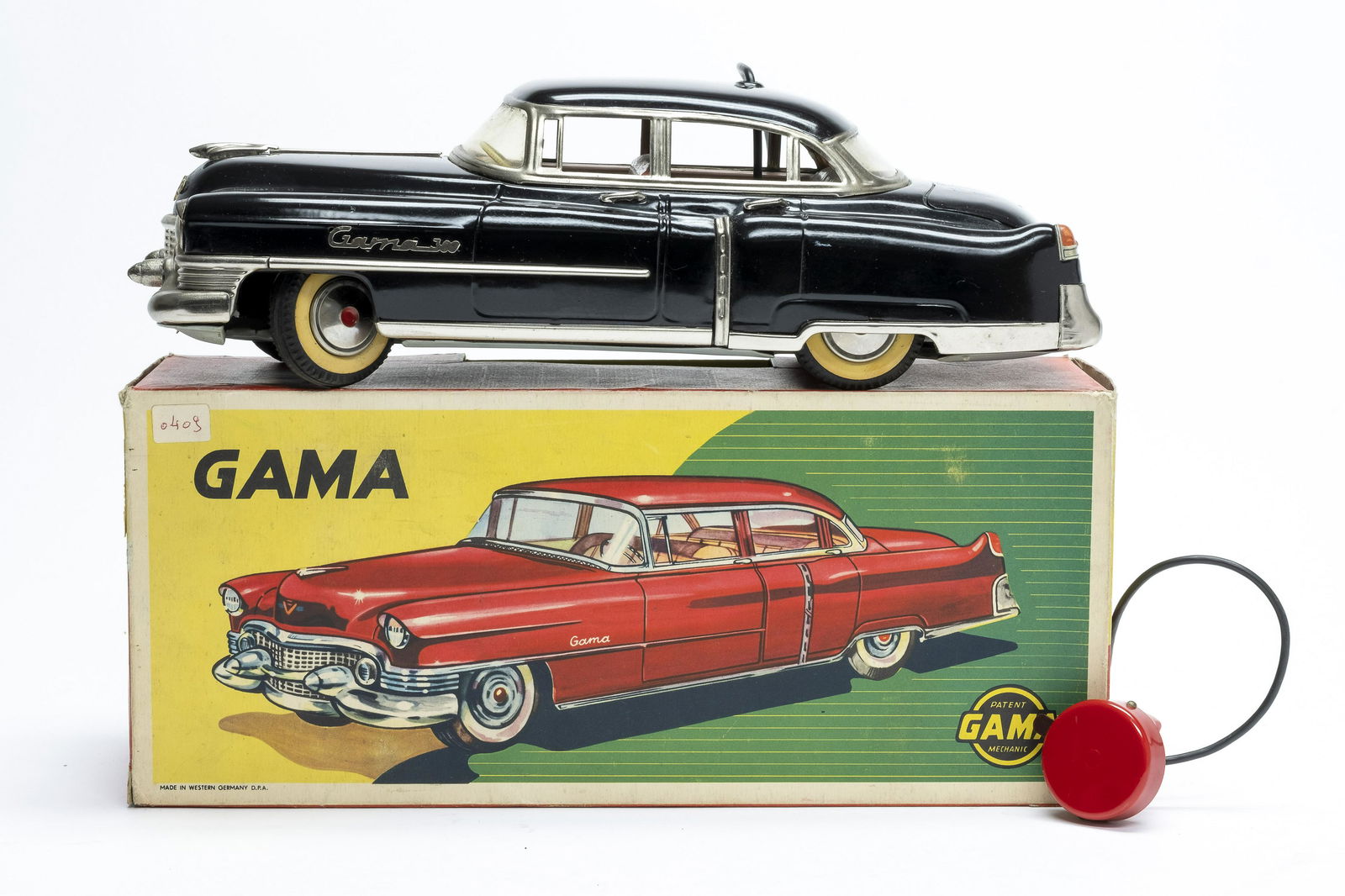 Gama Cadillac with Box (1 of 6)