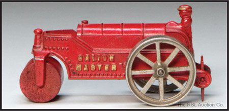 GALION MASTER ROAD ROLLER - DENT HARDWARE: Galion Master" Road Roller - Made by Dent Hardware Co., Fullerton, Pennslyvania, Circa 1925. A wonderful toy depicting the type of vehicle that helped build America's highway system. Toy is 7" long. M