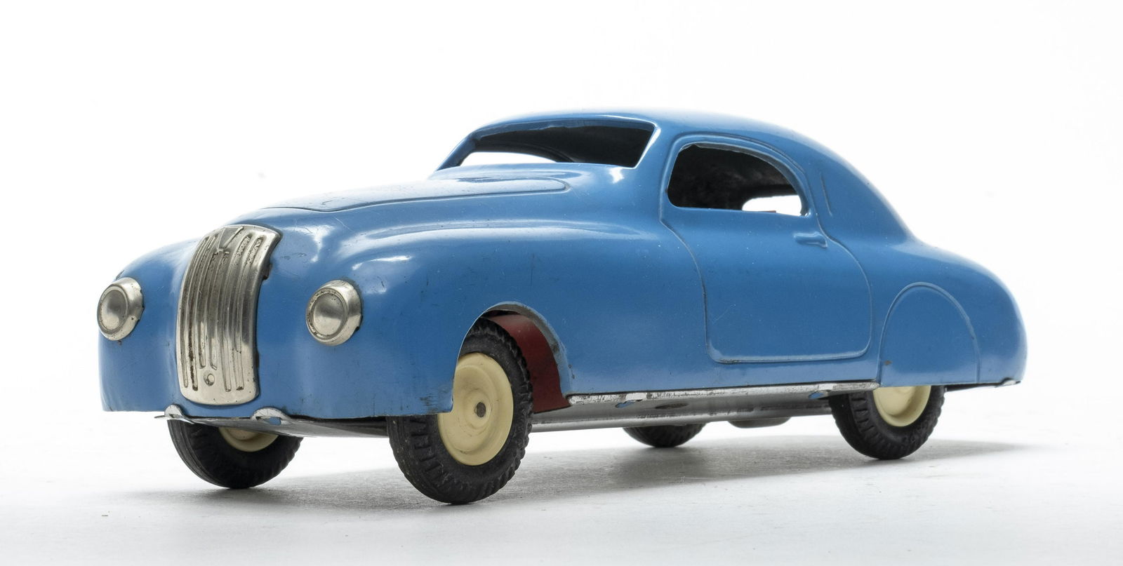 Ingap 1100 S.S. Sedan (1 of 5)