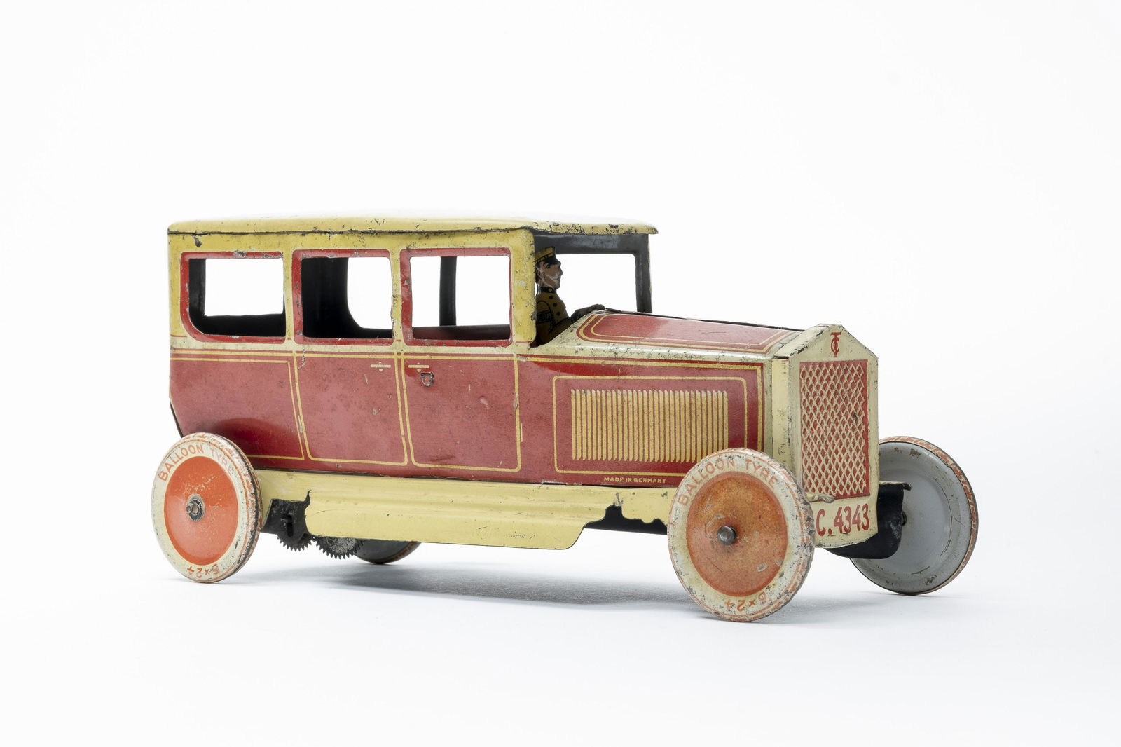 Tipp & Co. Sedan (1 of 1)