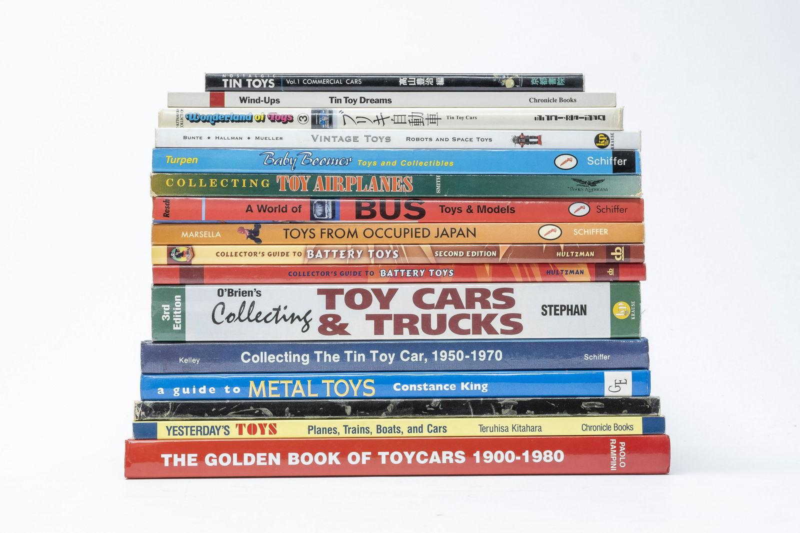 Sixteen Robot/Windup Toy Themed Reference Books (1 of 1)