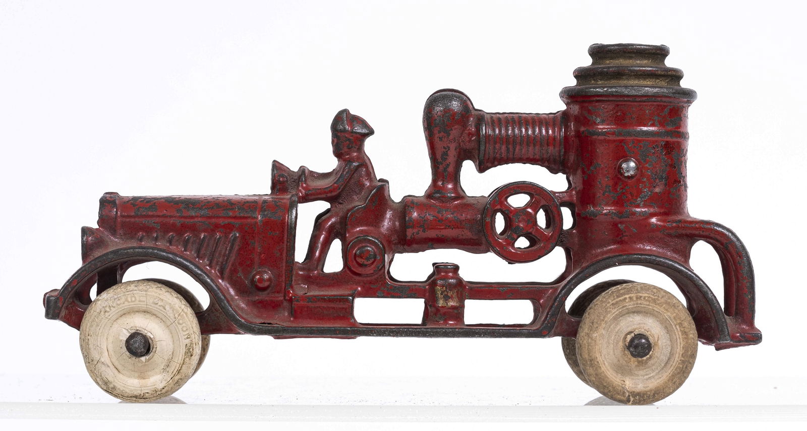 Fire Pumper - Cast Iron Toy (1 of 2)