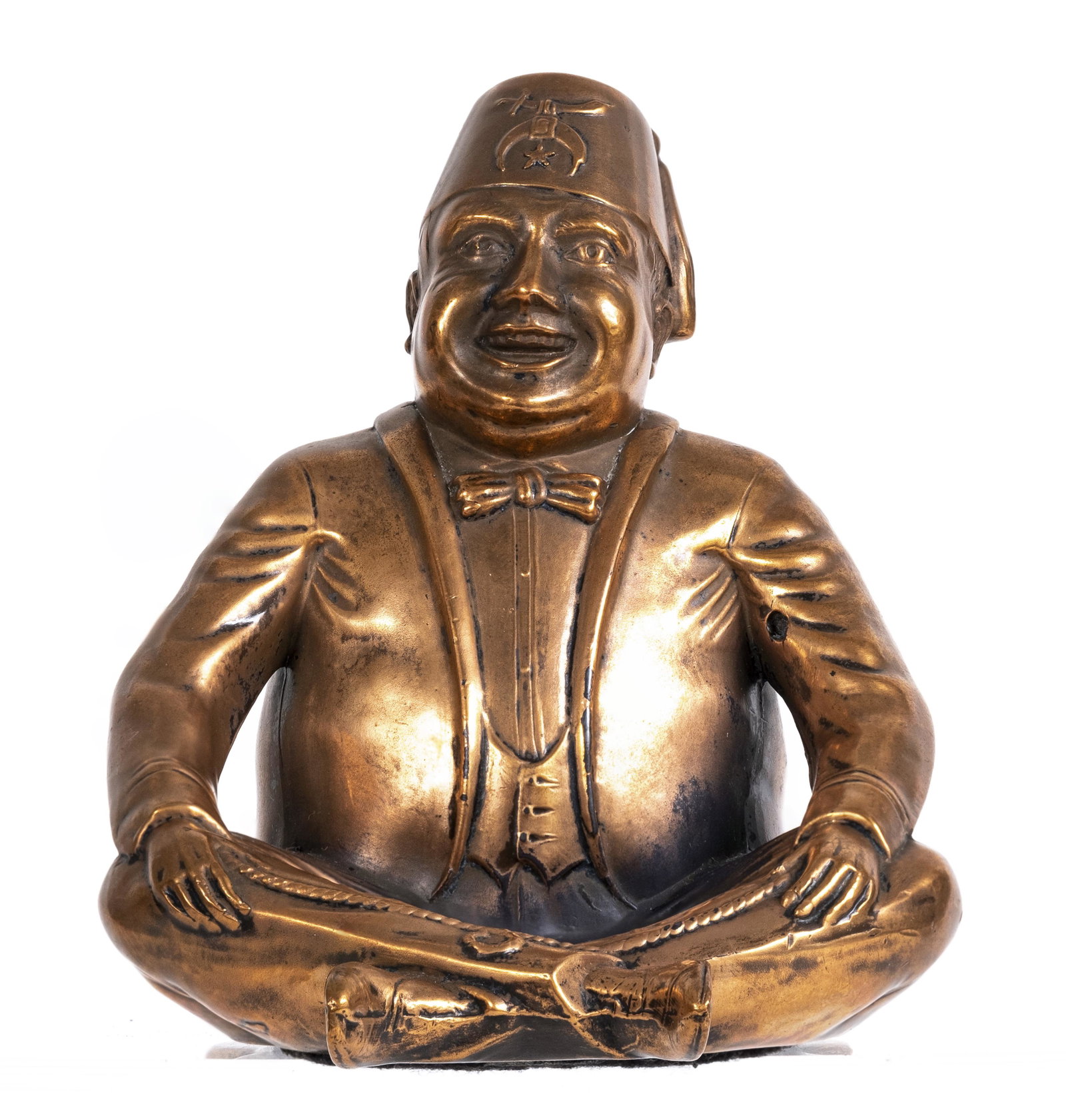Seated Odd Fellow Conventioneer Bank: American - 1930's - 4 1/4" Tall. Placard for Niagara Falls.