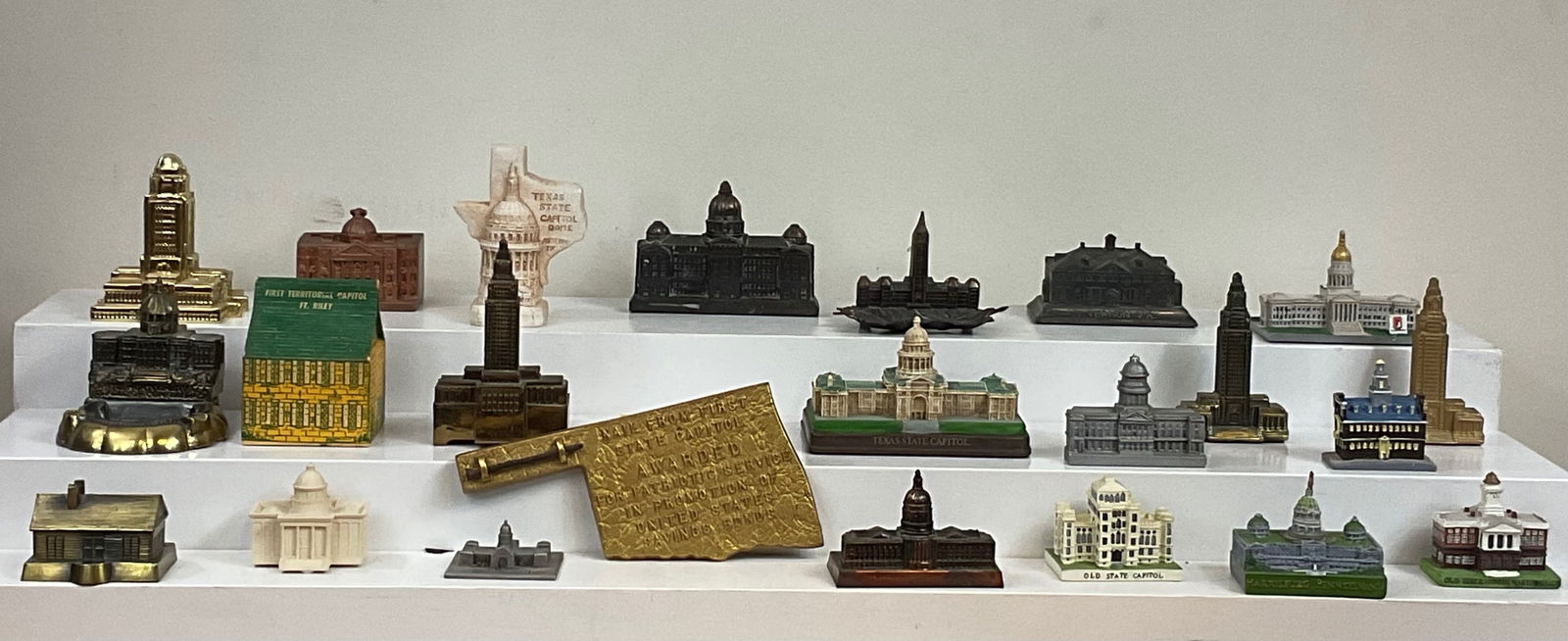Assorted State Capital Souvenirs (23 total) (1 of 2)
