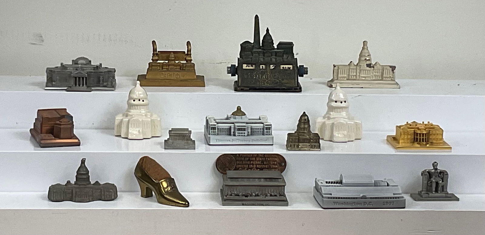 Assorted Washington D.C. Souvenirs (17 total) (1 of 3)