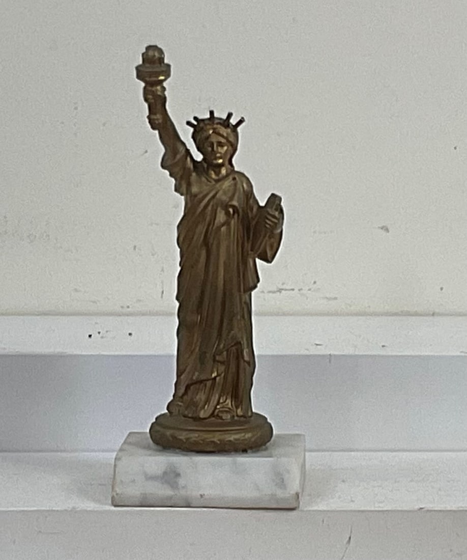 Statue of Liberty on Marble Base: American 1930s - 8 1/2" Tall