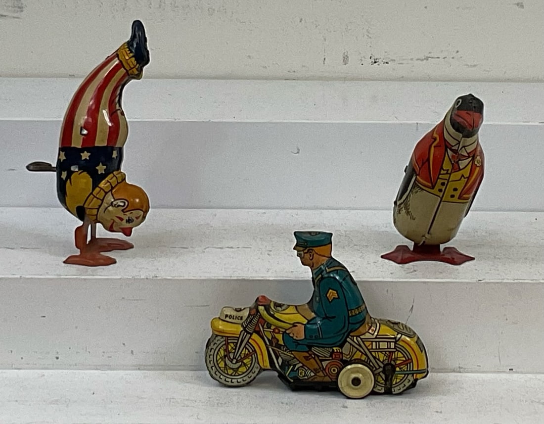 Three Lithographed Windup Tin Toys (1 of 2)