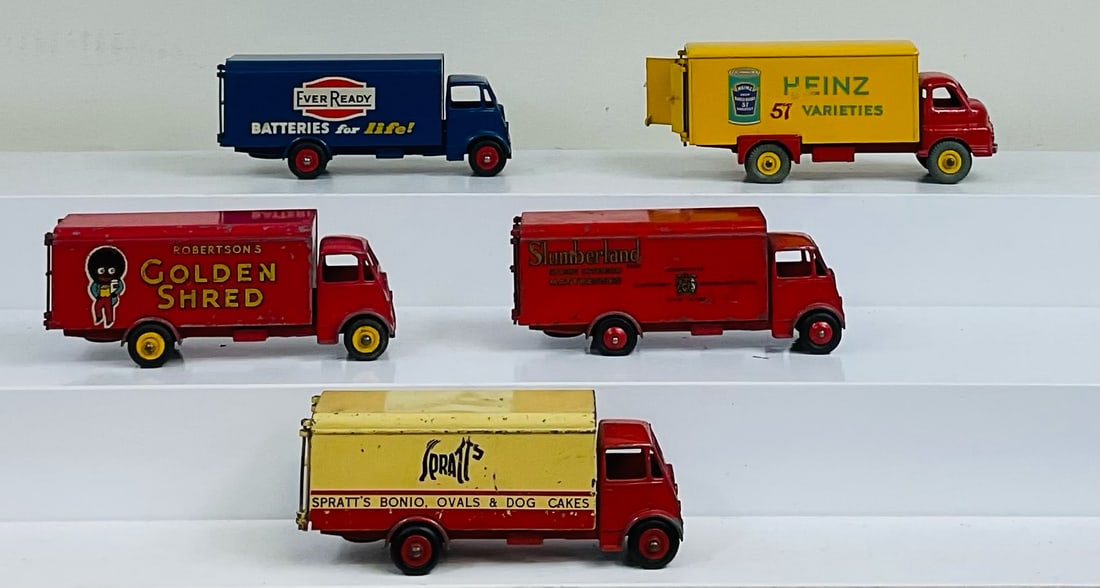 Five Dinky Trucks (Supertoys) (1 of 2)