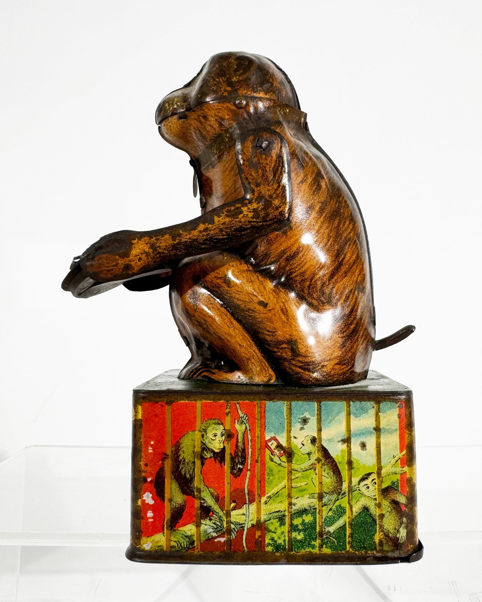 Monkey with Tray Bank: Saalheimer & Strauss. German - 1910.