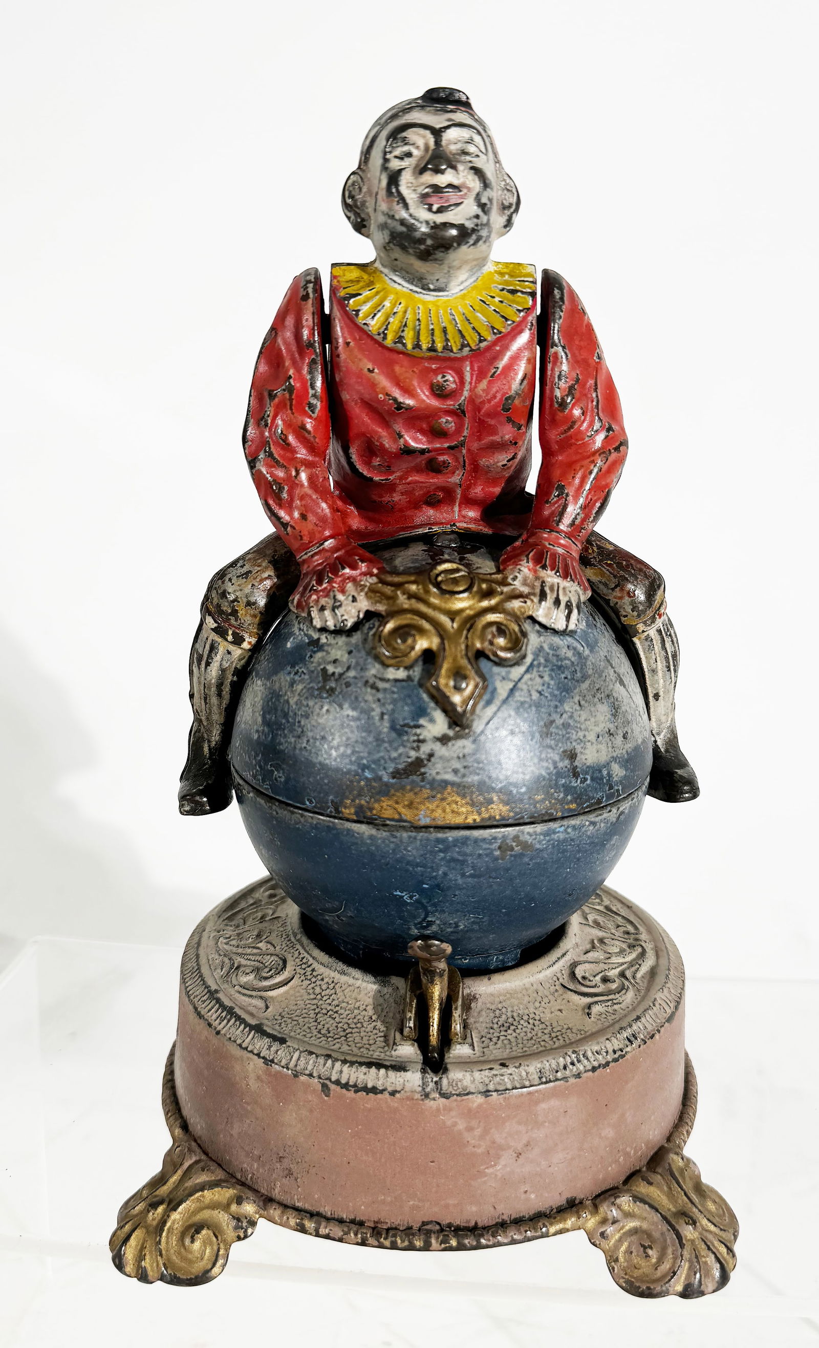 Clown & Globe Bank (1 of 6)