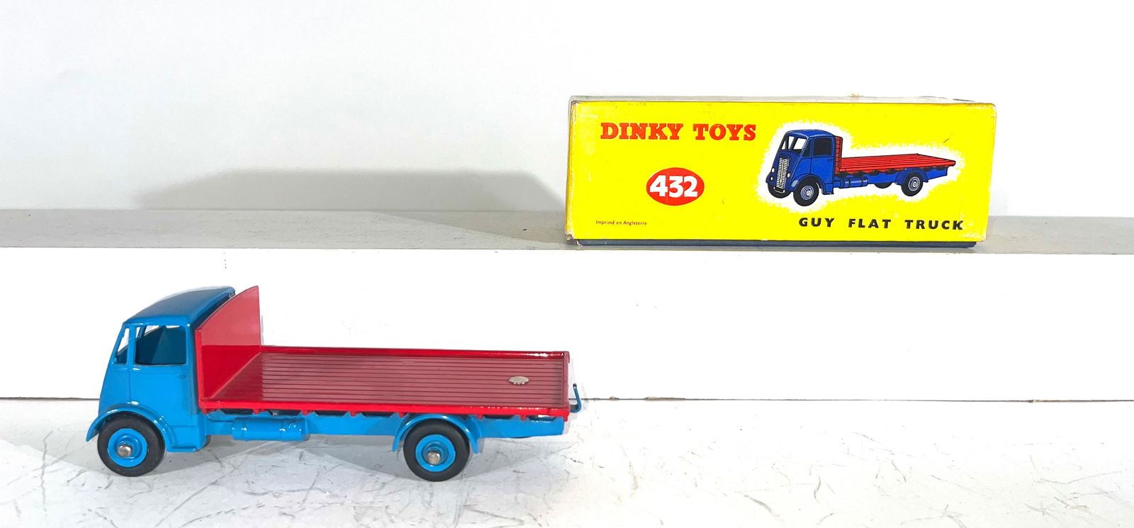 Guy Flat Truck #512 (1 of 2)