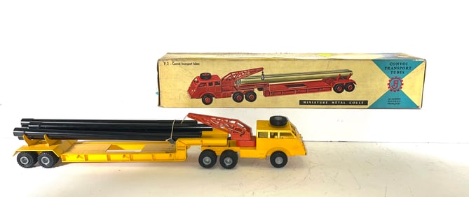 Tractor Trailer with Pipes (P2)
