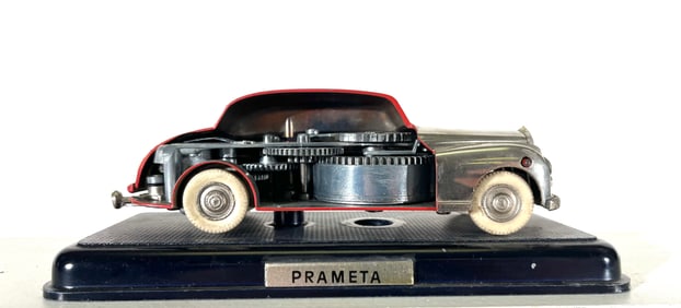 Cutaway Working Mercedes Benz