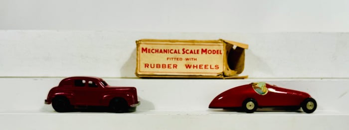 Tin / Diecast Autos