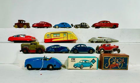 Thirteen Tinplate German Toys