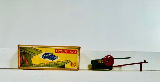 Autolift G. 13 in Box