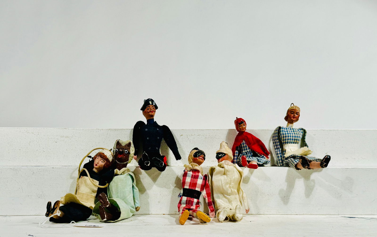 Marionette Figures with Theatre (7) (1 of 3)