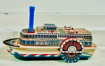 Whistling Show Boat Battery Operated