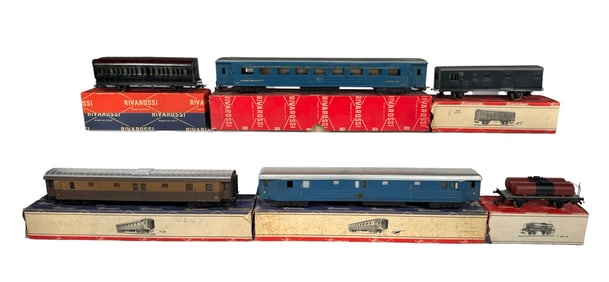 Rivarossi HO Passenger / Freight Cars