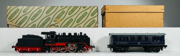 Trix European Steam Engine with Passenger Coach