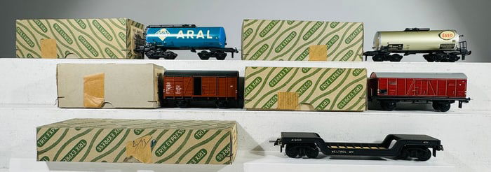 Trix Freight Cars (5)