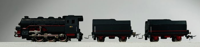 Conti Steam Engine with Two Tenders