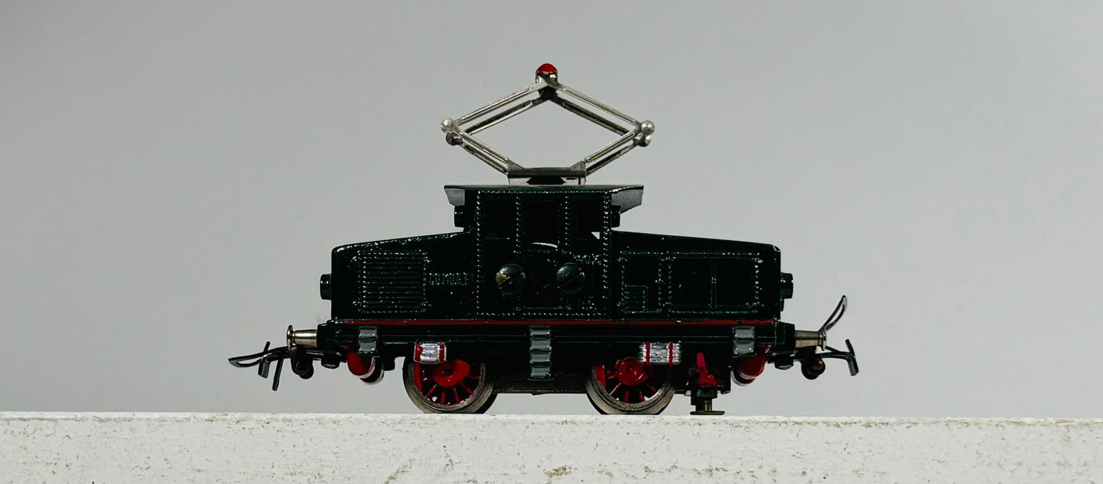 Conti European Electric Engine: Italian - 1960's.