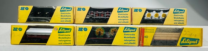 Liliput HO Freight Cars (6)