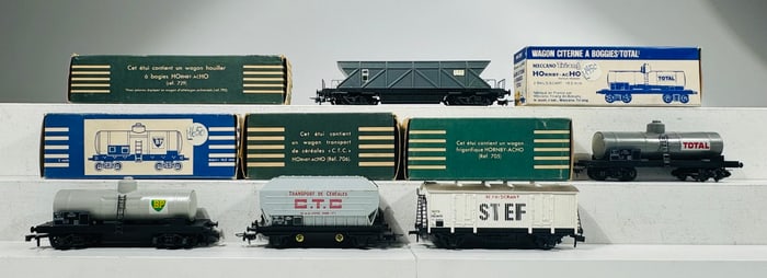 Meccano "HO" Freight Cars (5)