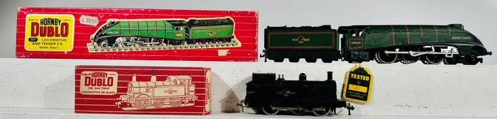 Hornby "HO" Steam Engines #2206 & #2211
