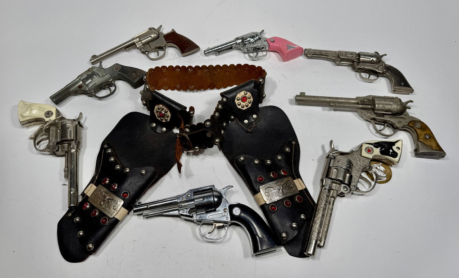 Eight Assorted Cap Guns (1 of 7)