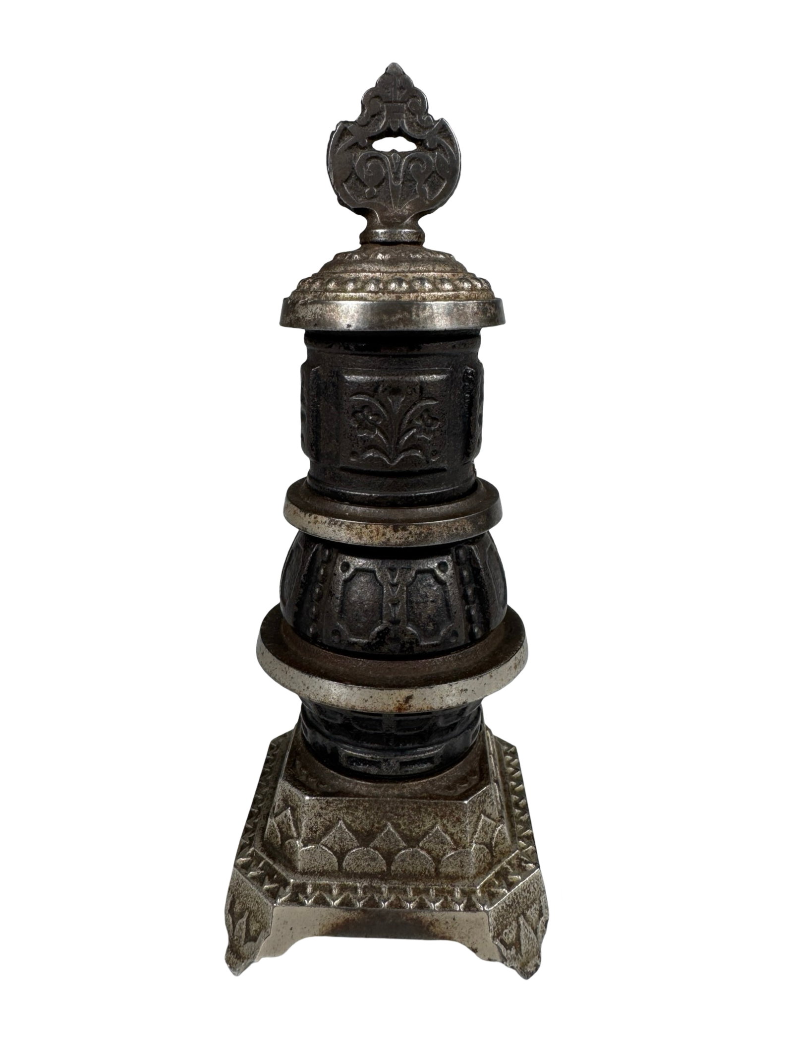Parlor Stove: Made in America circa 1900's. 7" Tall.