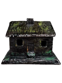 Log Cabin - Center Chimney - with Deluxe Painted Highlights