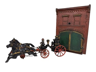 Clockwork Firehouse with Miniature Pumper - Rare Red Front