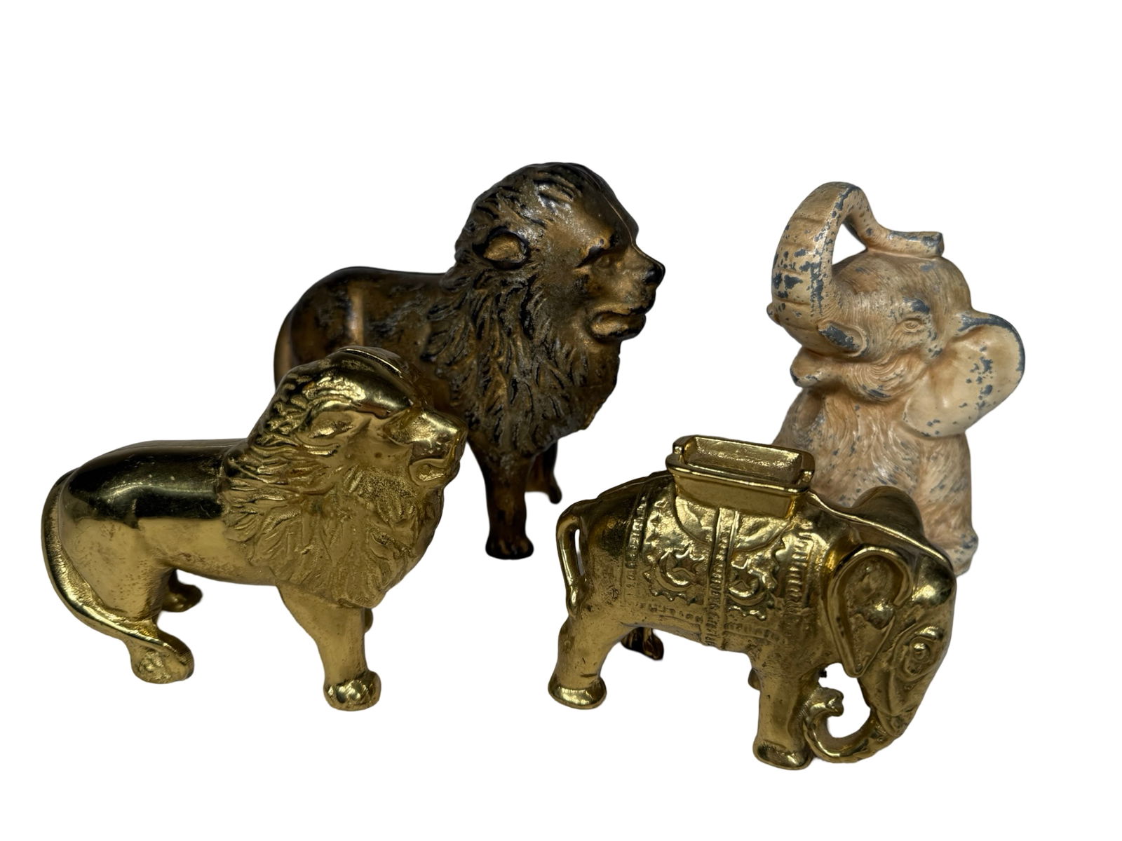 Two Elephant / Two Lion still Banks (1 of 5)