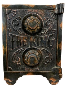 "The King" Keyless Safe (No. 105)