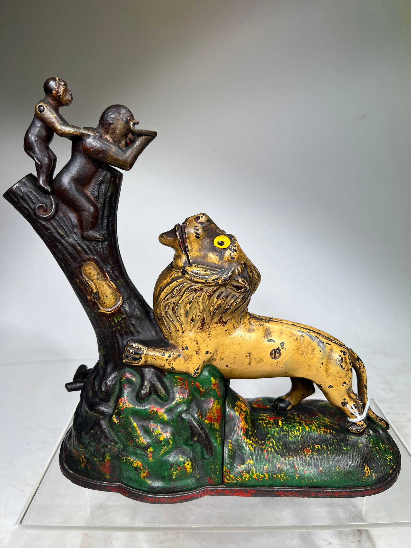 Lion and Two Monkeys - Cast Iron Mechanical Bank (1 of 5)