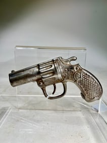 Revolver