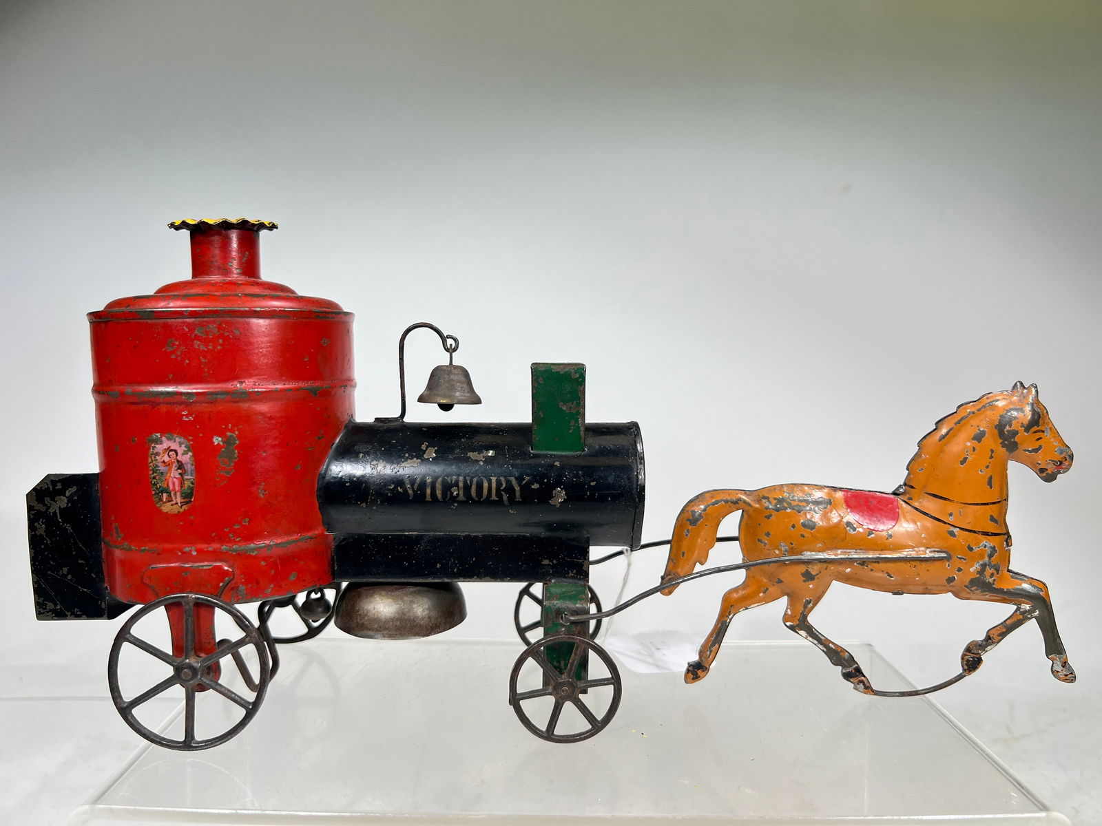 "Victory" Tin Fire Pumper (1 of 3)