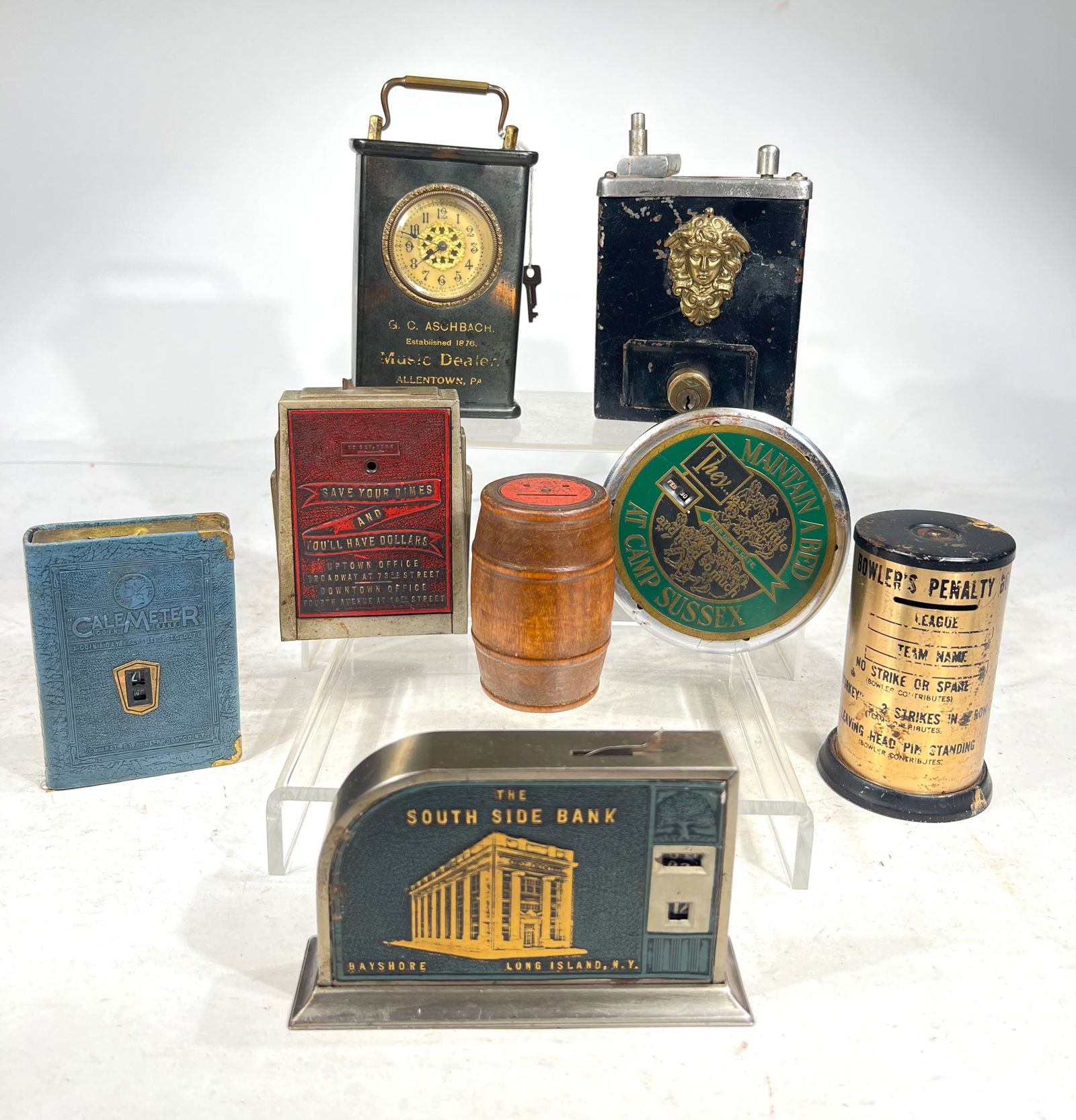 Assorted Sheet Steel Registering Banks, 8 Total, Various Sizes (1 of 3)