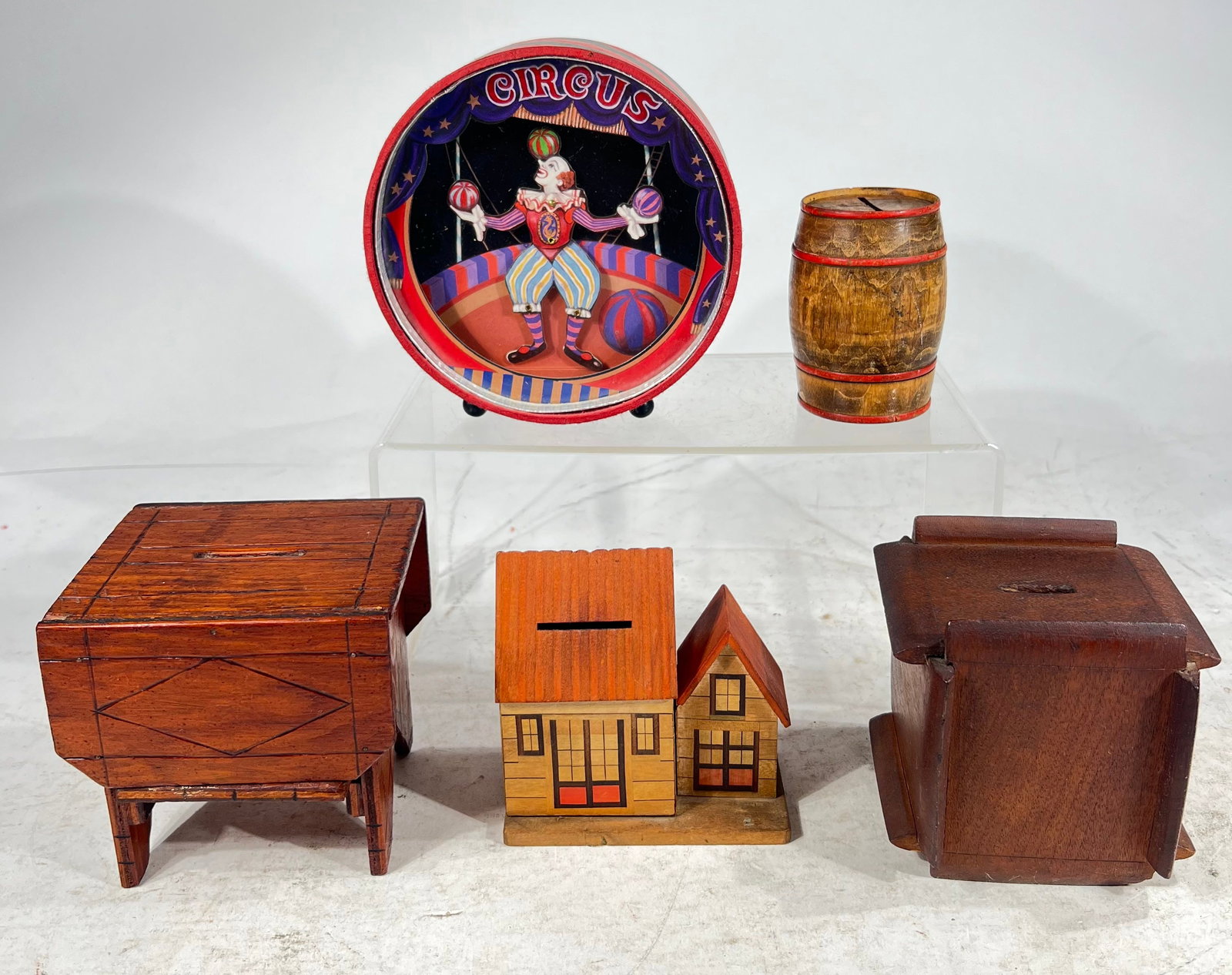 Fibe Wooden Banks: American 1920/30s, 4-6" T