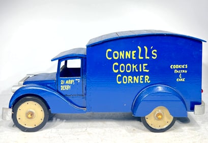 Wooden Connell's Cookie Corner
