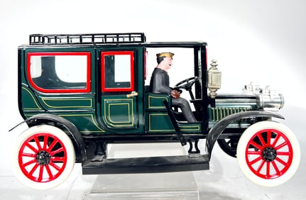 Large Windup Limousine with Glass Windows